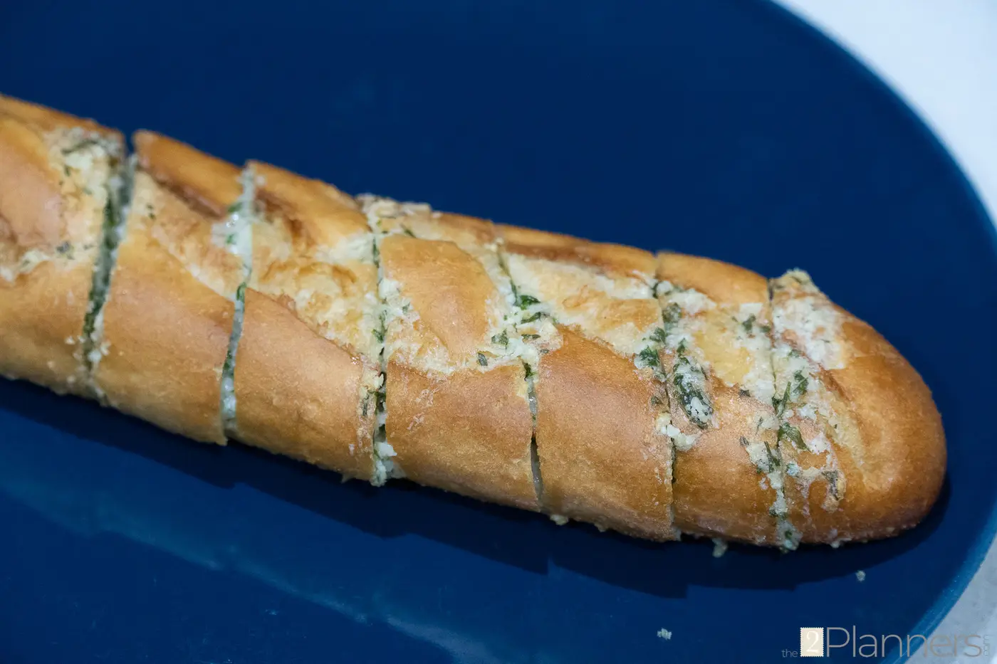 Simple and Easy Garlic Bread