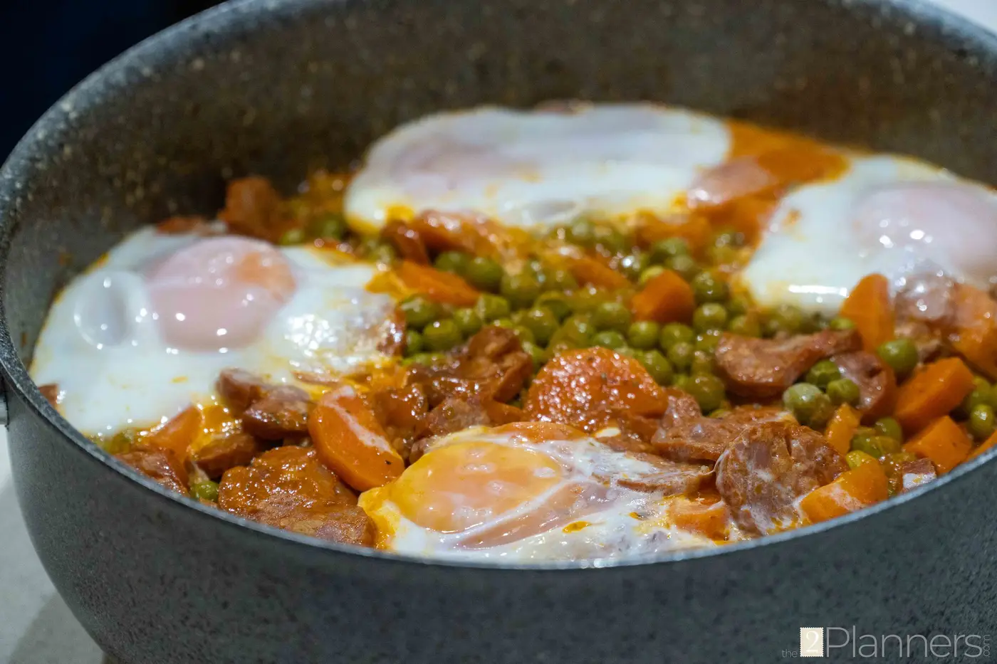 Stewed Peas with Poached Eggs